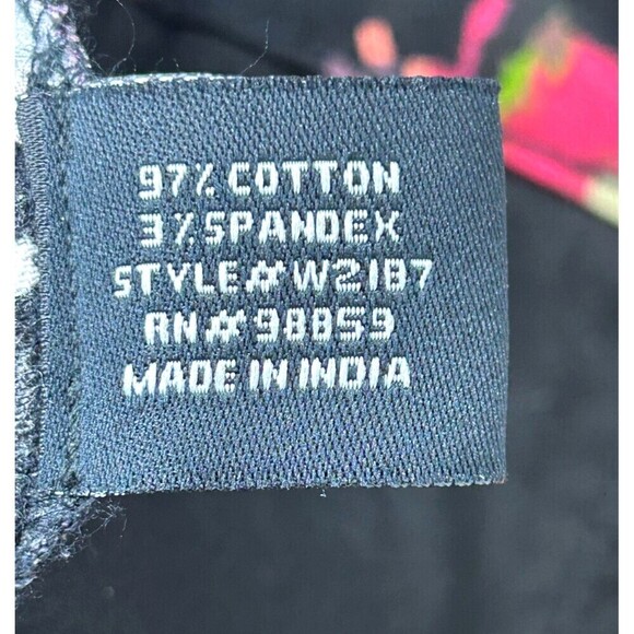 W118 by Walter Baker Womens Size S Floral Dustin Cropped Moto Jeans Pants 1117H - Picture 11 of 11